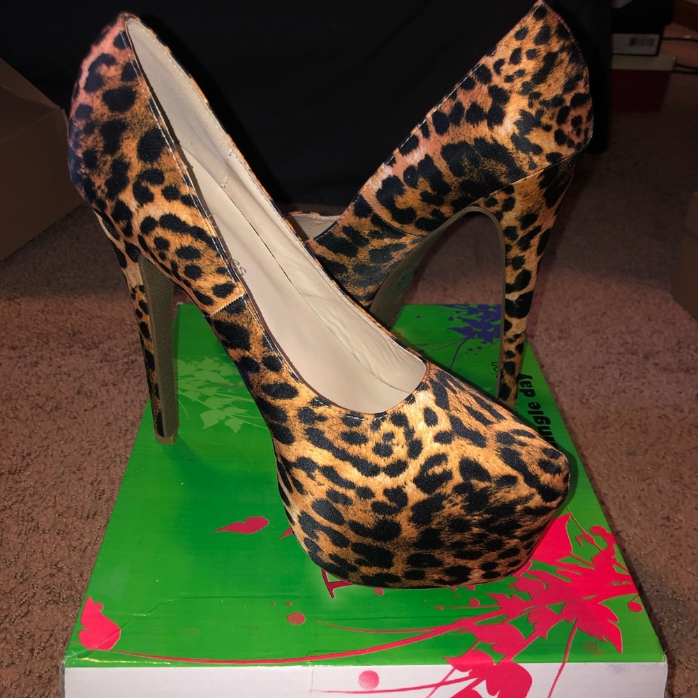 Leopard Pump